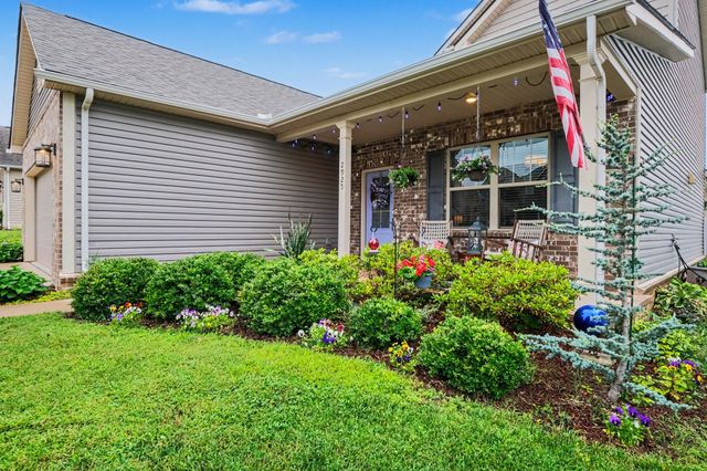 2925 Hen Brook Dr, Columbia, TN 38401