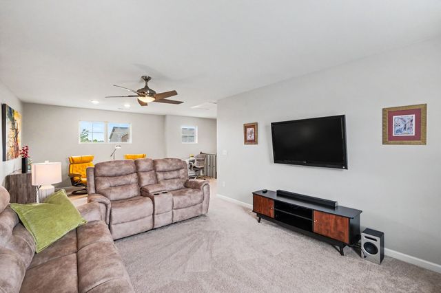 2925 Hen Brook Dr, Columbia, TN 38401