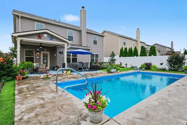 2925 Hen Brook Dr, Columbia, TN 38401
