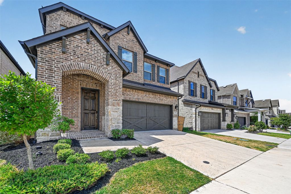 2552 Four Roses Drive, Lewisville, TX 75056 — photo 3