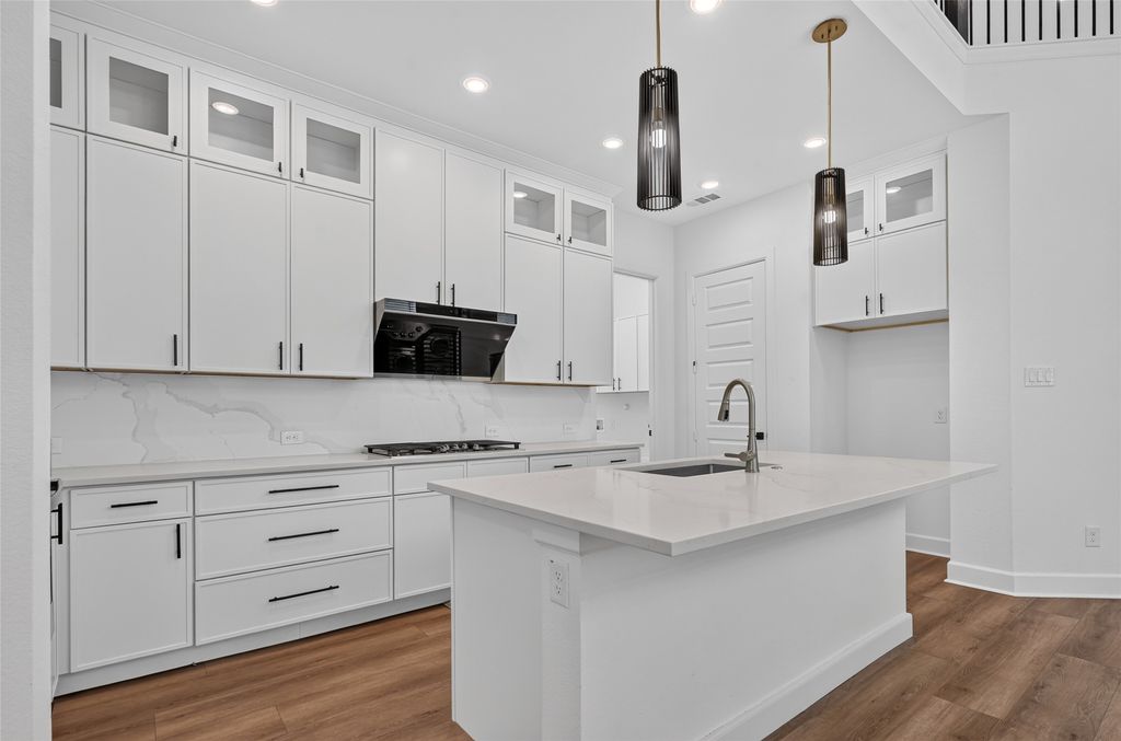 2552 Four Roses Drive, Lewisville, TX 75056 — photo 5