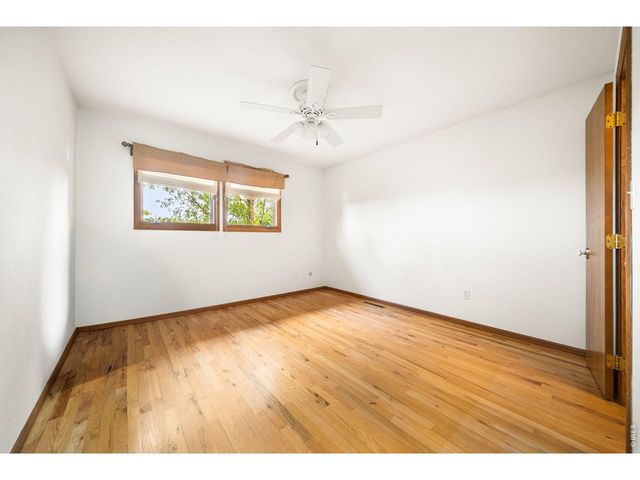 6541 Saint Vrain Rd, Longmont, CO 80503