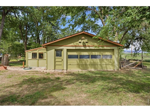6541 Saint Vrain Rd, Longmont, CO 80503