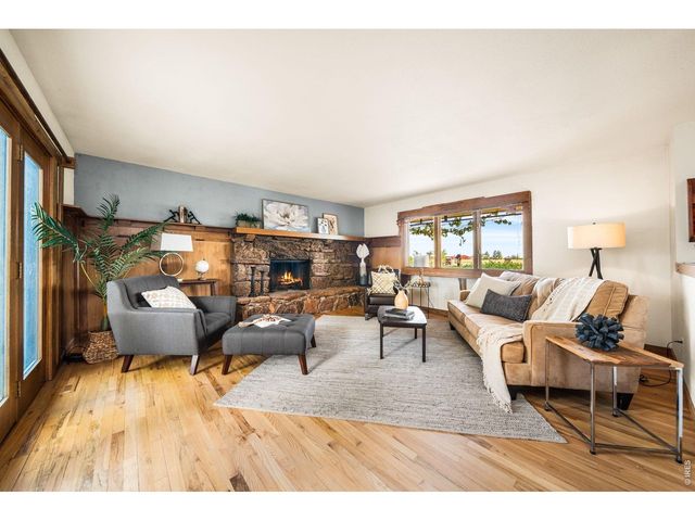 6541 Saint Vrain Rd, Longmont, CO 80503