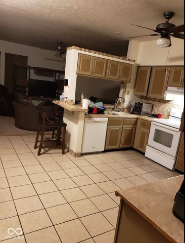 10836 Copiah Court, Indianapolis, IN 46239