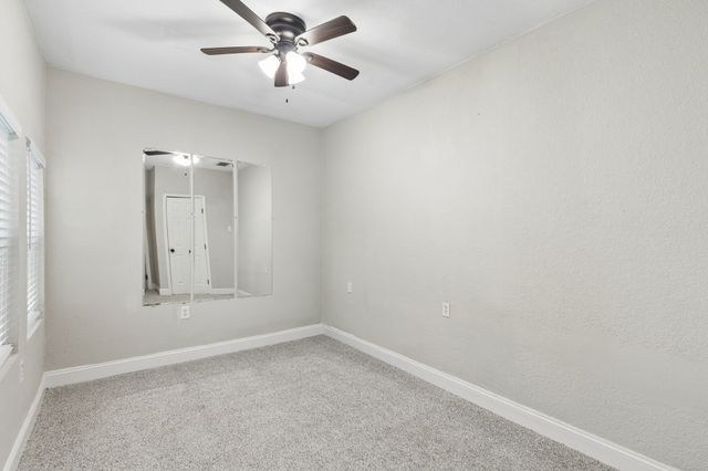 1613 Dale Place, Irving, TX 75061