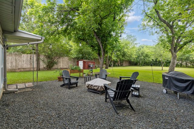 1613 Dale Place, Irving, TX 75061