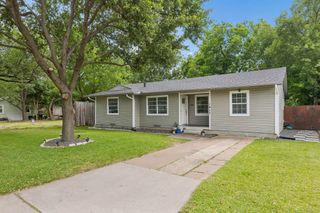 1613 Dale Place, Irving, TX 75061