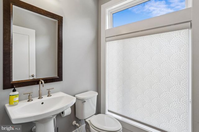 5342 MERRIAM ST, Bethesda, MD 20814