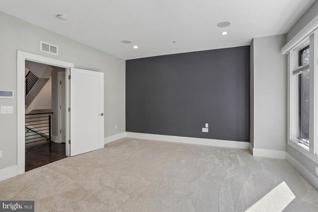 5342 MERRIAM ST, Bethesda, MD 20814