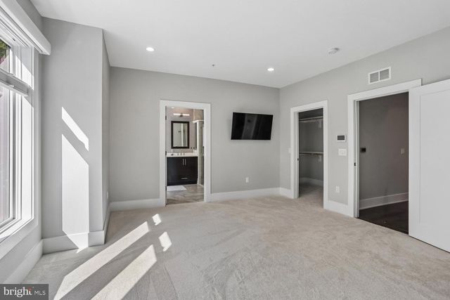 5342 MERRIAM ST, Bethesda, MD 20814