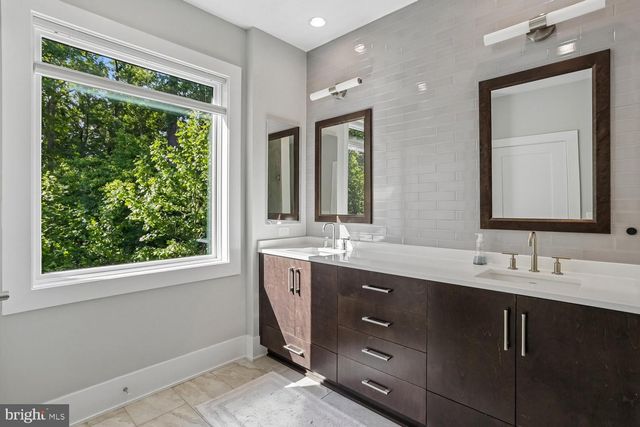 5342 MERRIAM ST, Bethesda, MD 20814