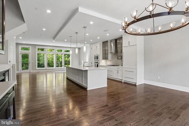 5342 MERRIAM ST, Bethesda, MD 20814