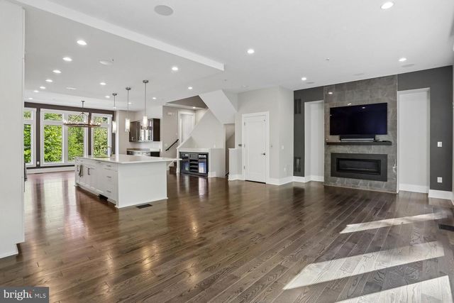 5342 MERRIAM ST, Bethesda, MD 20814