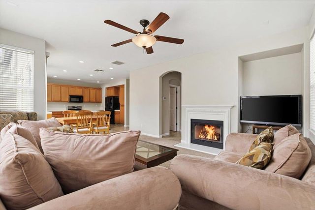 3554 Whitehaven Ave, Ceres, CA 95307