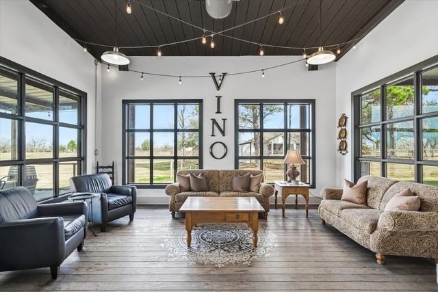 5518 State Highway 198, Canton, TX 75103