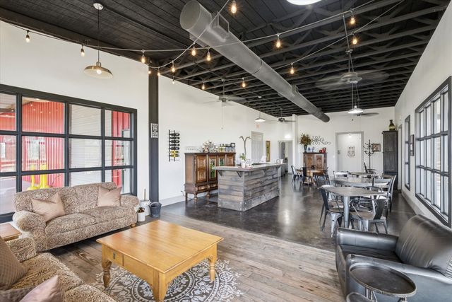 5518 State Highway 198, Canton, TX 75103