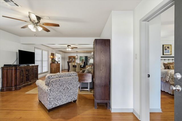 5518 State Highway 198, Canton, TX 75103