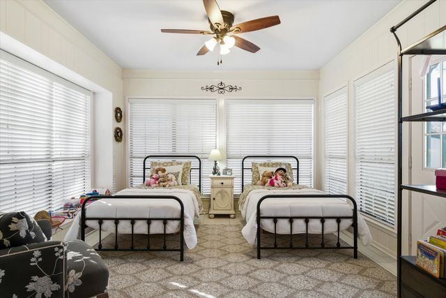 5518 State Highway 198, Canton, TX 75103