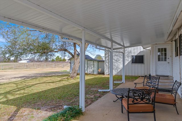 5518 State Highway 198, Canton, TX 75103