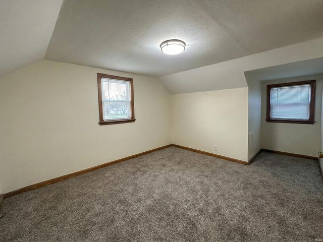 121 N 21st Street, New Castle, IN 47362