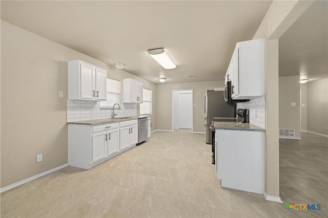 217 Timber Ridge Drive, Nolanville, TX 76559