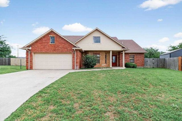 1205 Pebble Trail, Elgin, OK 73538