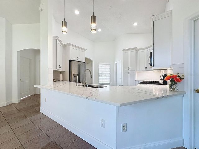 236 QUEEN MARY DRIVE, Davenport, FL 33837