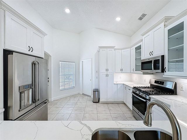 236 QUEEN MARY DRIVE, Davenport, FL 33837
