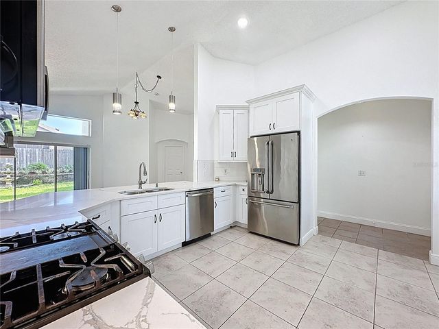 236 QUEEN MARY DRIVE, Davenport, FL 33837