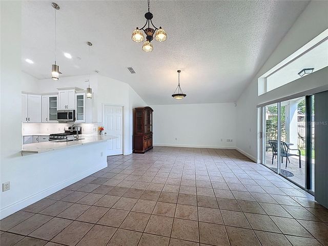 236 QUEEN MARY DRIVE, Davenport, FL 33837