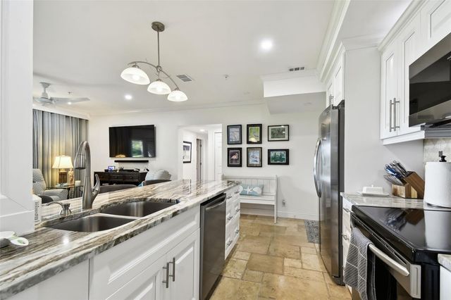 36750 US HIGHWAY 19 N 04138, Palm Harbor, FL 34684