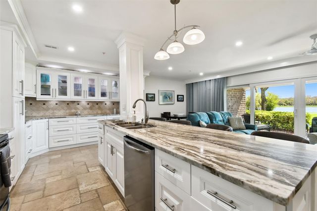 36750 US HIGHWAY 19 N 04138, Palm Harbor, FL 34684