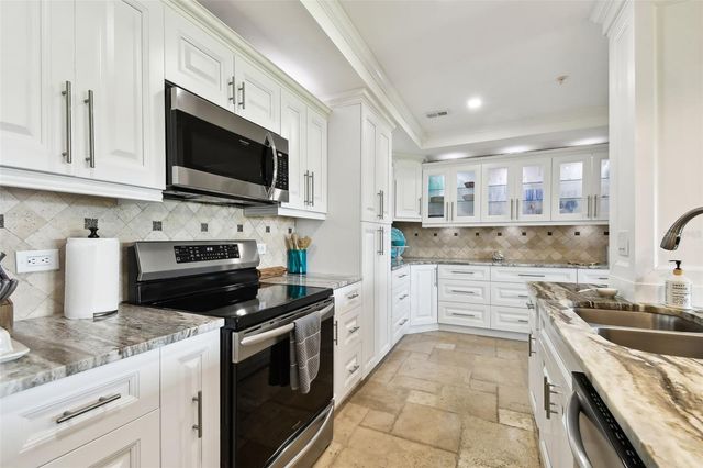 36750 US HIGHWAY 19 N 04138, Palm Harbor, FL 34684