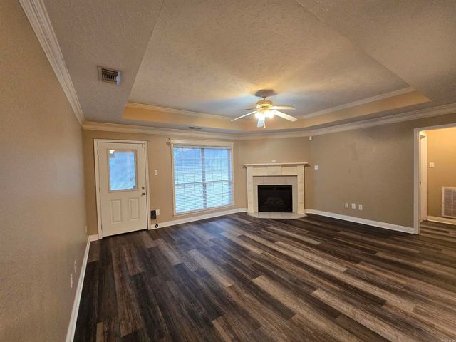 1208 Pinnacle Drive, Jacksonville, AR 72076