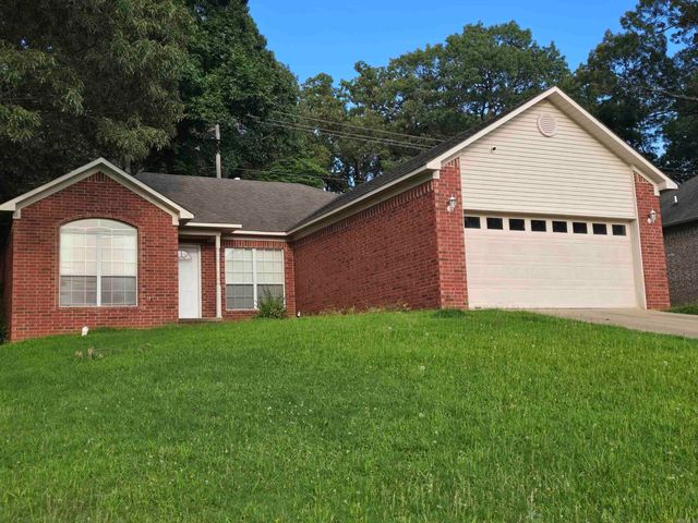 1208 Pinnacle Drive, Jacksonville, AR 72076