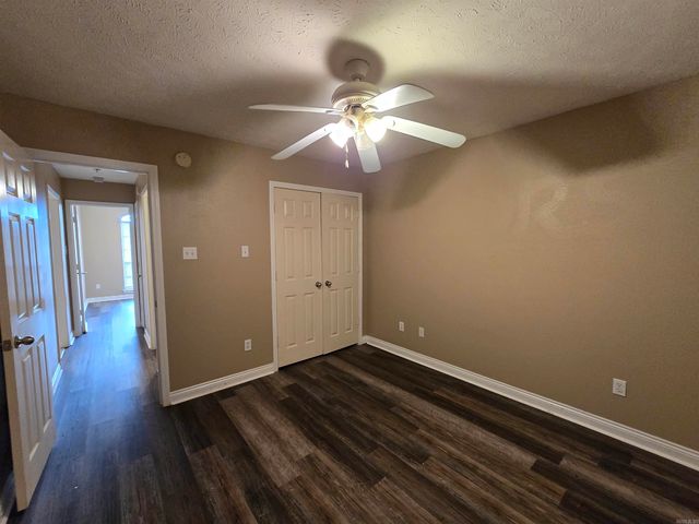 1208 Pinnacle Drive, Jacksonville, AR 72076