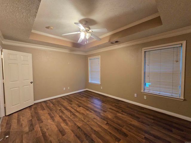 1208 Pinnacle Drive, Jacksonville, AR 72076