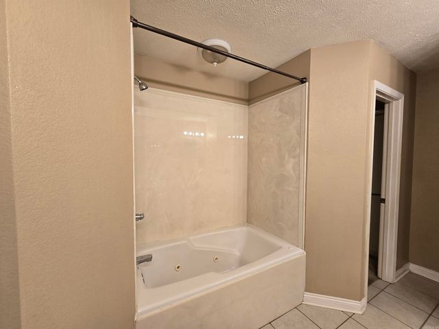 1208 Pinnacle Drive, Jacksonville, AR 72076