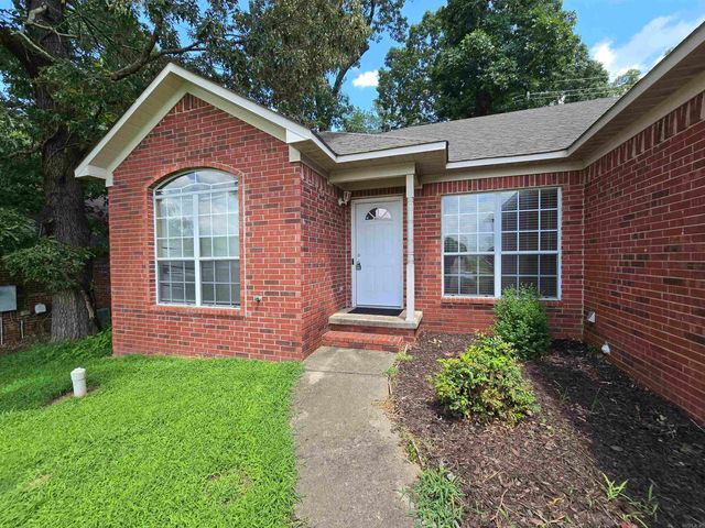 1208 Pinnacle Drive, Jacksonville, AR 72076