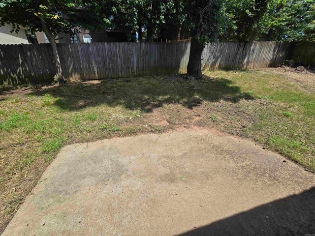 1208 Pinnacle Drive, Jacksonville, AR 72076