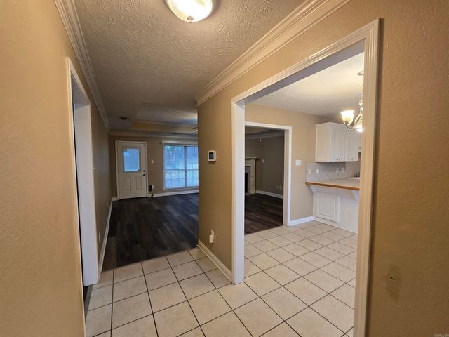 1208 Pinnacle Drive, Jacksonville, AR 72076