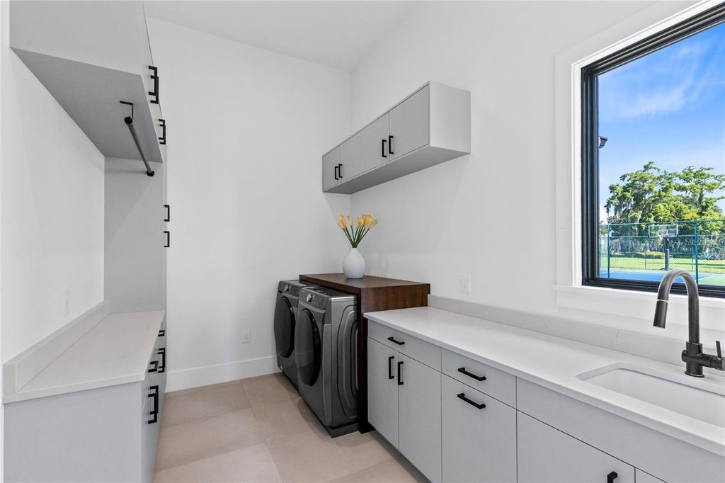Image 31 of property listing at 13395 KIRBY SMITH ROAD, Orlando, FL 32832