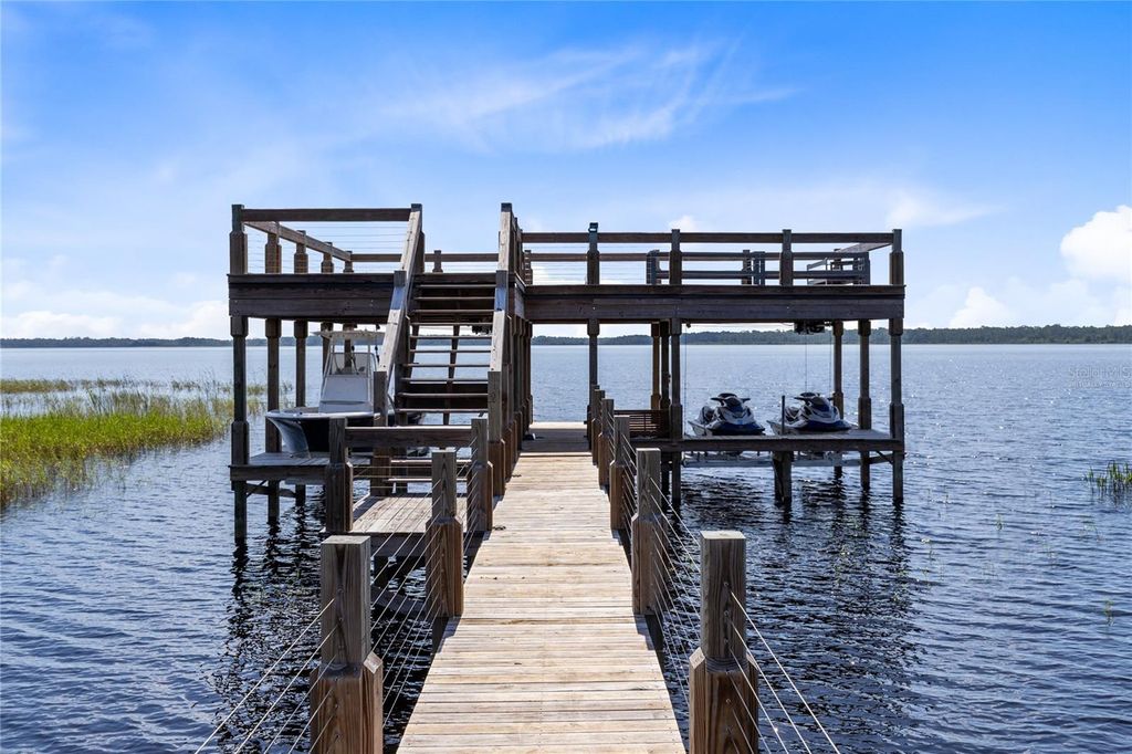 Image 5 of property listing at 13395 KIRBY SMITH ROAD, Orlando, FL 32832