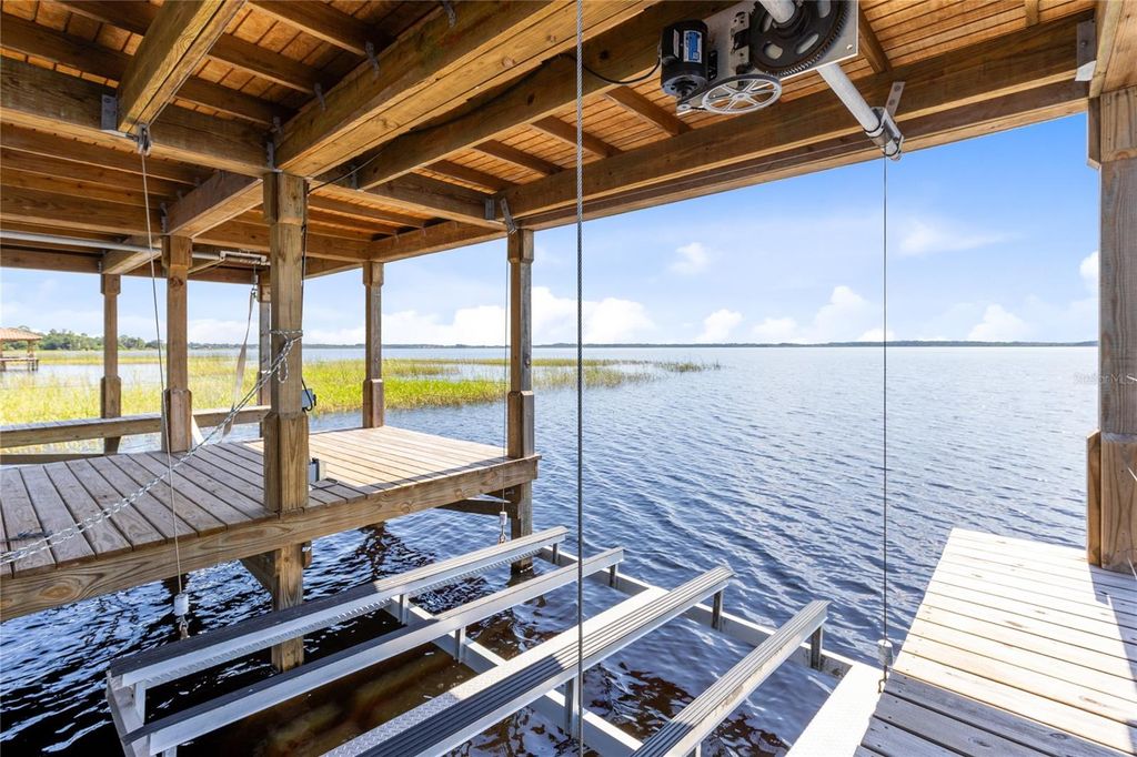 Image 66 of property listing at 13395 KIRBY SMITH ROAD, Orlando, FL 32832