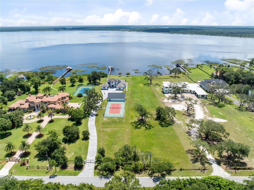 Image 67 of property listing at 13395 KIRBY SMITH ROAD, Orlando, FL 32832