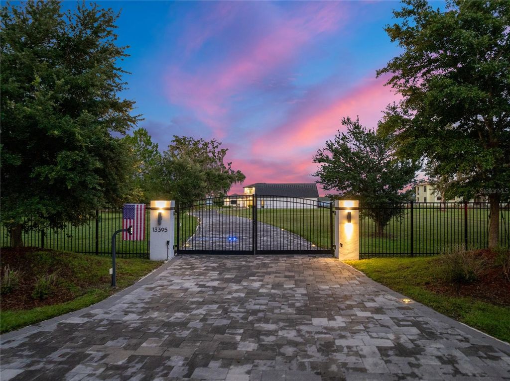 Image 80 of property listing at 13395 KIRBY SMITH ROAD, Orlando, FL 32832