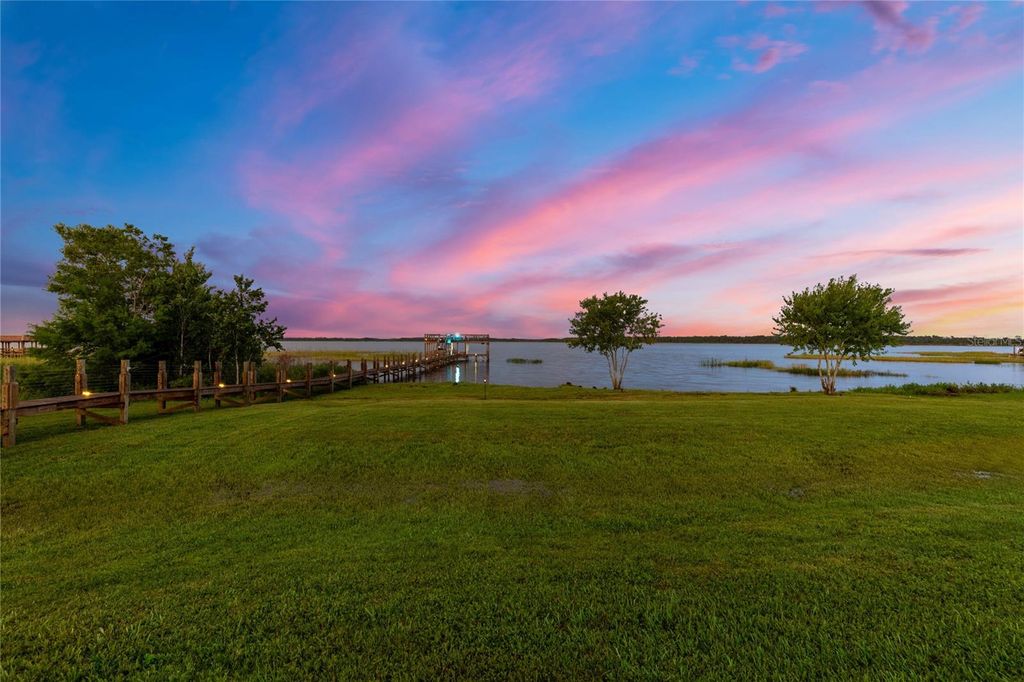 Image 88 of property listing at 13395 KIRBY SMITH ROAD, Orlando, FL 32832
