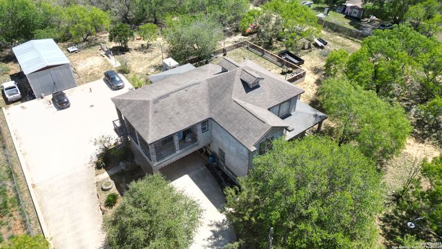 19590 LEAL RD, San Antonio, TX 78221