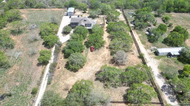 19590 LEAL RD, San Antonio, TX 78221